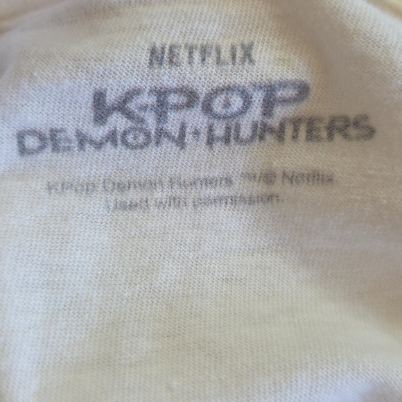 KPOP Demon Hunters Huntrix Tee-Shirt - Picture 8 of 12